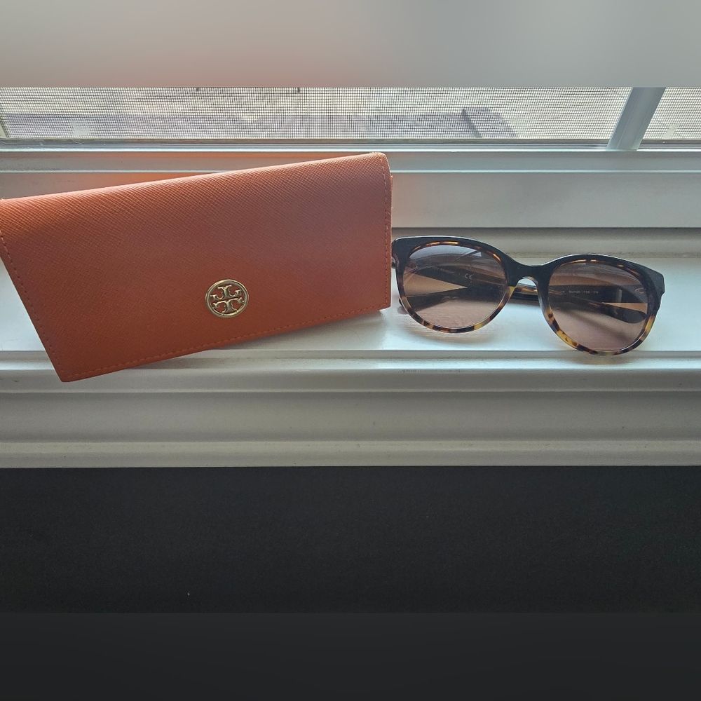 Tory Burch Tortoise Round Sunglasses with Orange Case and Gold Logo